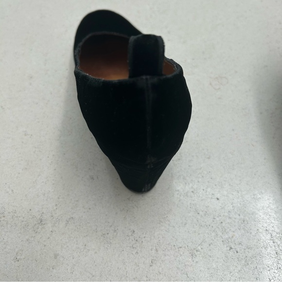 MM6 Martin Margiela Black Ostrich Embossed Velvet Wedge Shoes - Picture 3 of 12